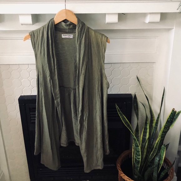 Michael Stars Jackets & Blazers - Michael Stars Green Drapey Knit Vest